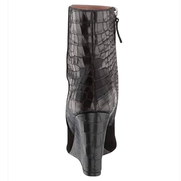 NWT- Giuseppe Zanotti Wedged Bootie - Picture 7 of 11